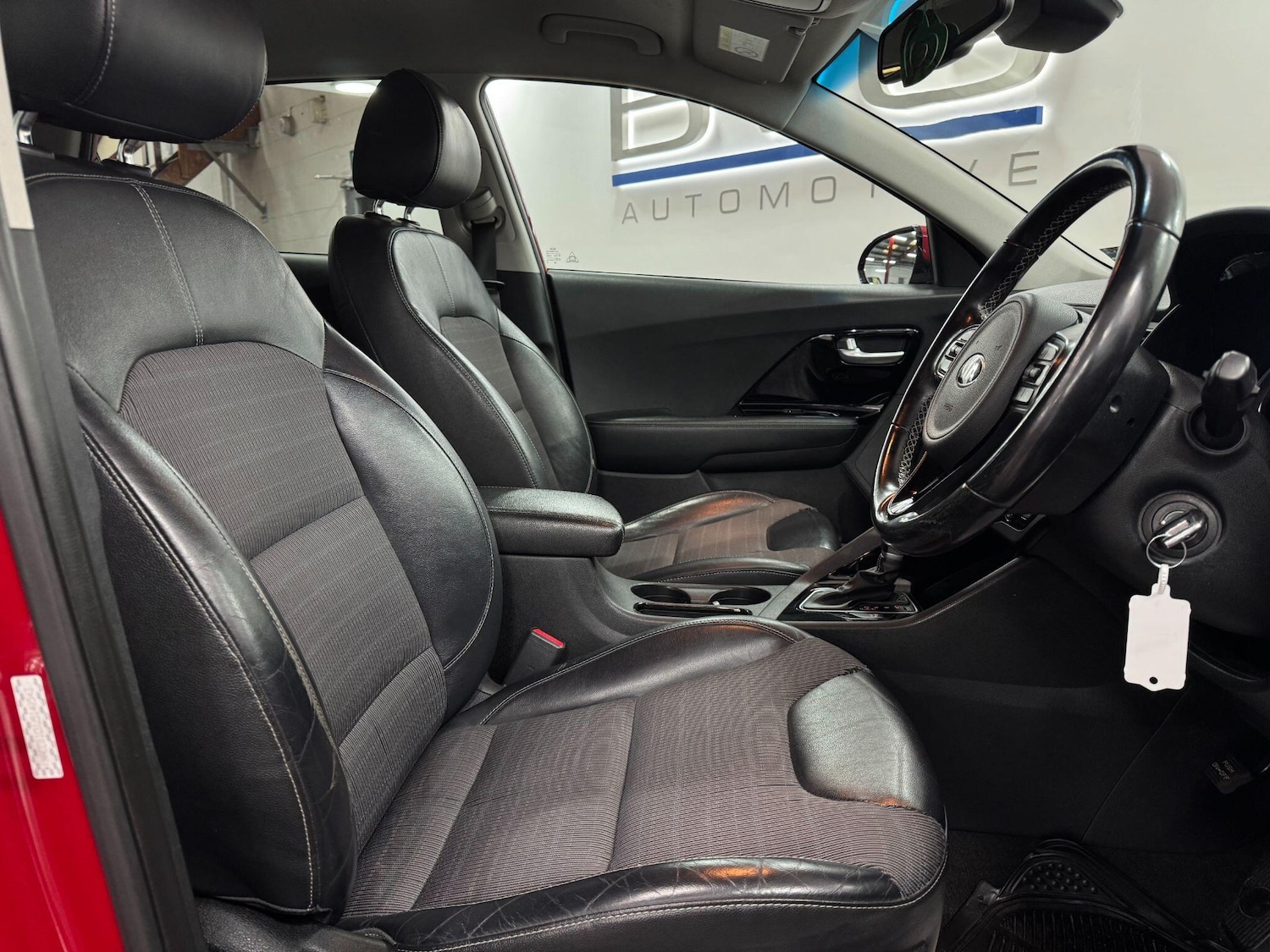 Used Kia Niro 2018 for sale - 77611426: Photo 24