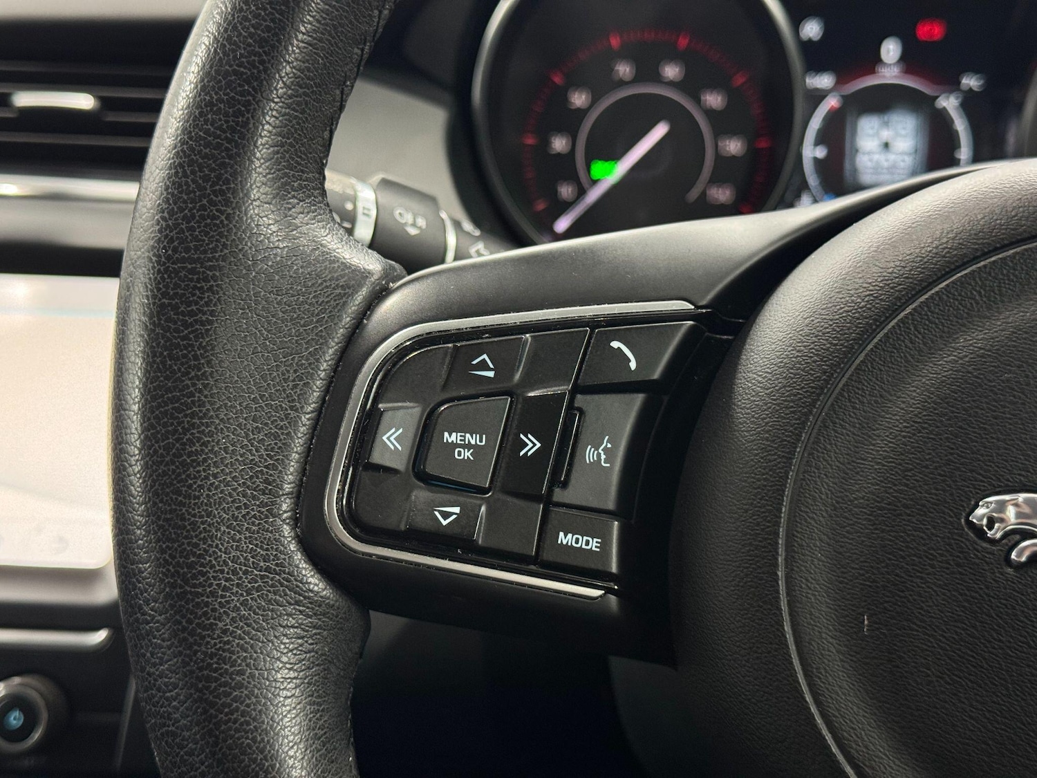 Used Jaguar E-Pace for sale - 77794285: Photo 43