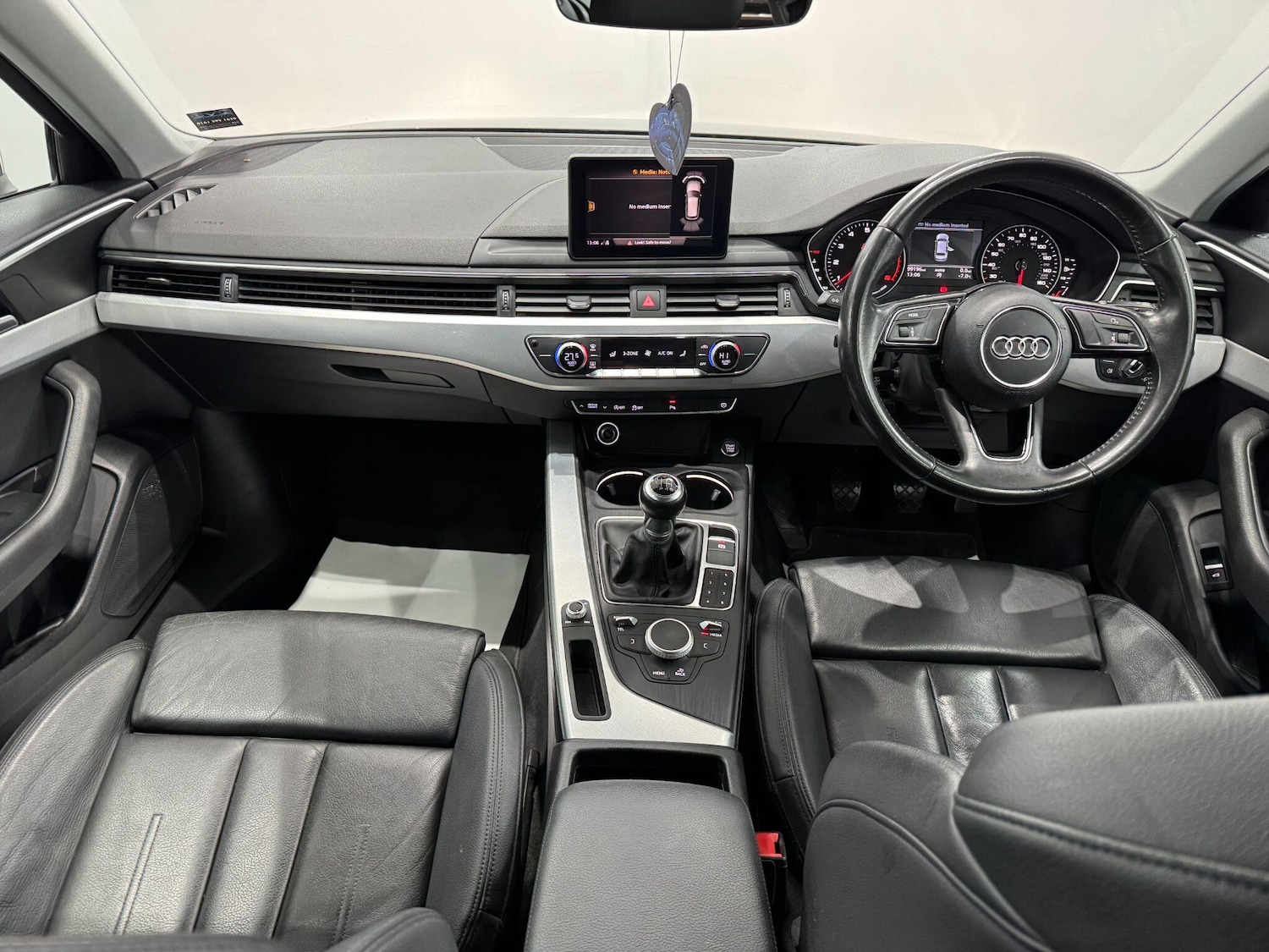 Used Audi A4 Avant for sale - 77704640: Photo 25