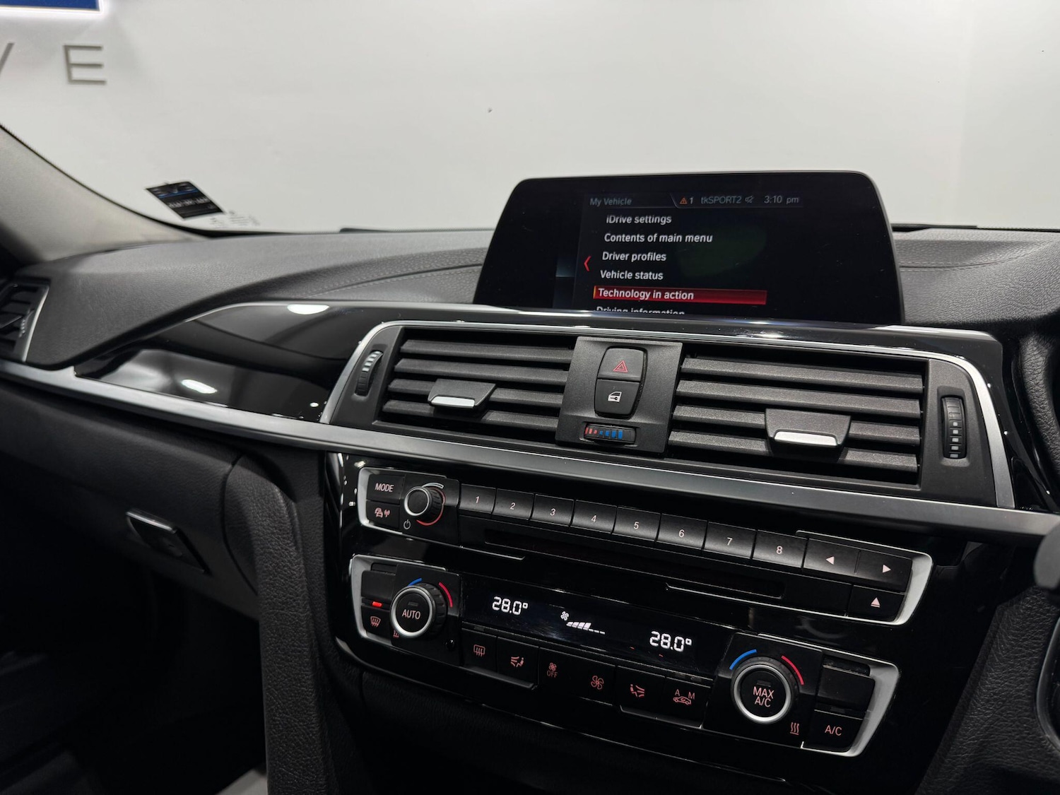 Used BMW 3 Series 2017 for sale - 77411157: Photo 30