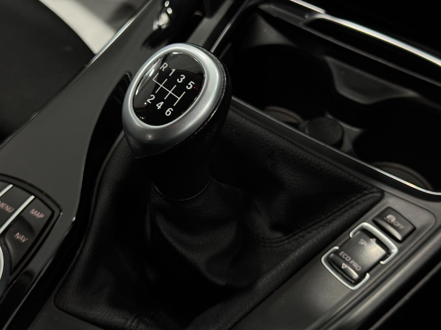 Used BMW 3 Series 2017 for sale - 77411157: Photo 38