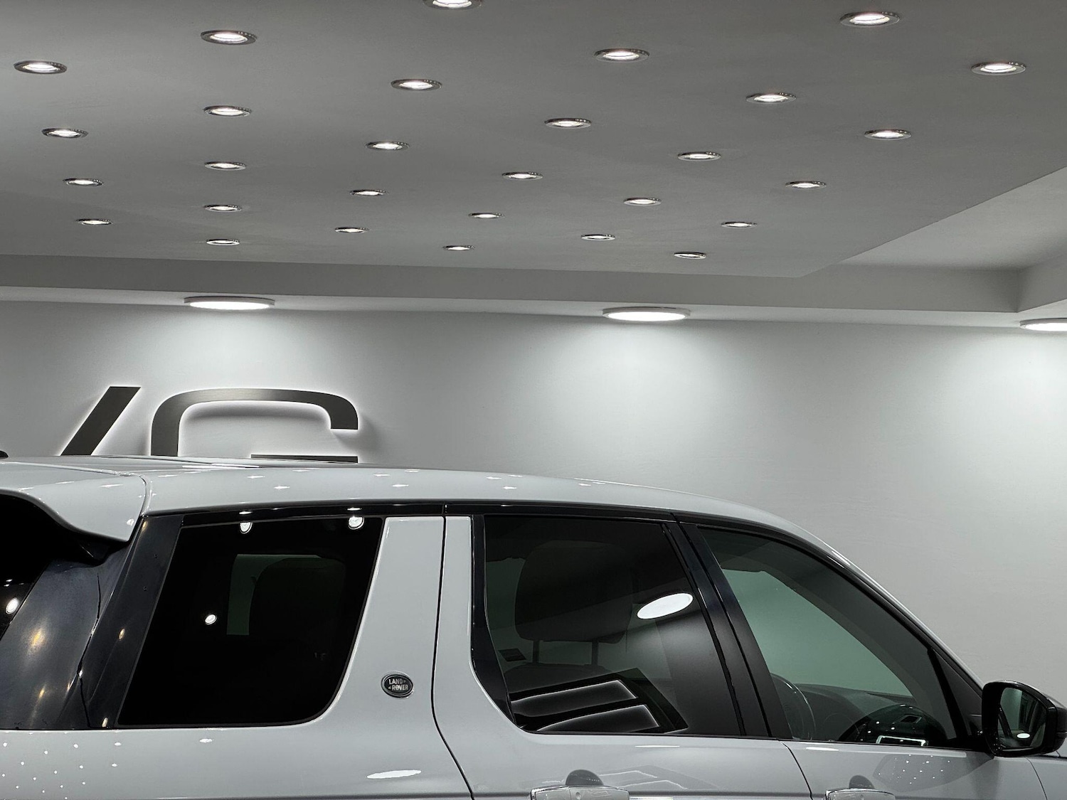 Used Land Rover Discovery Sport for sale - 77268123: Photo 23