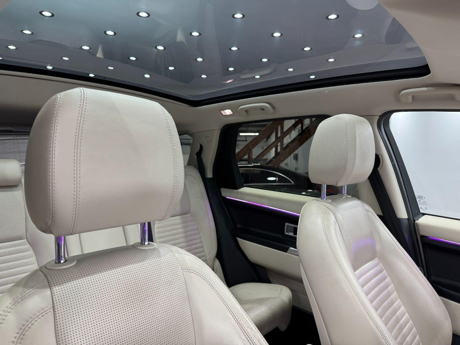 Used Land Rover Discovery Sport for sale - 77268123: Photo 28