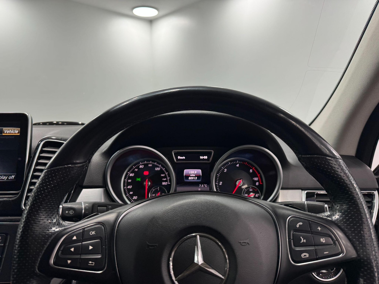 Used Mercedes-Benz GLE 2016 for sale - 77230198: Photo 44