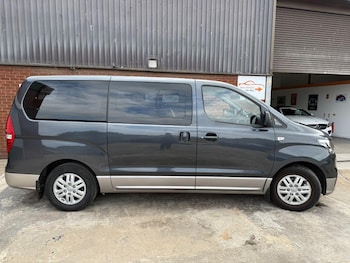 Used Hyundai i800 2019 for sale - 75553105: Photo