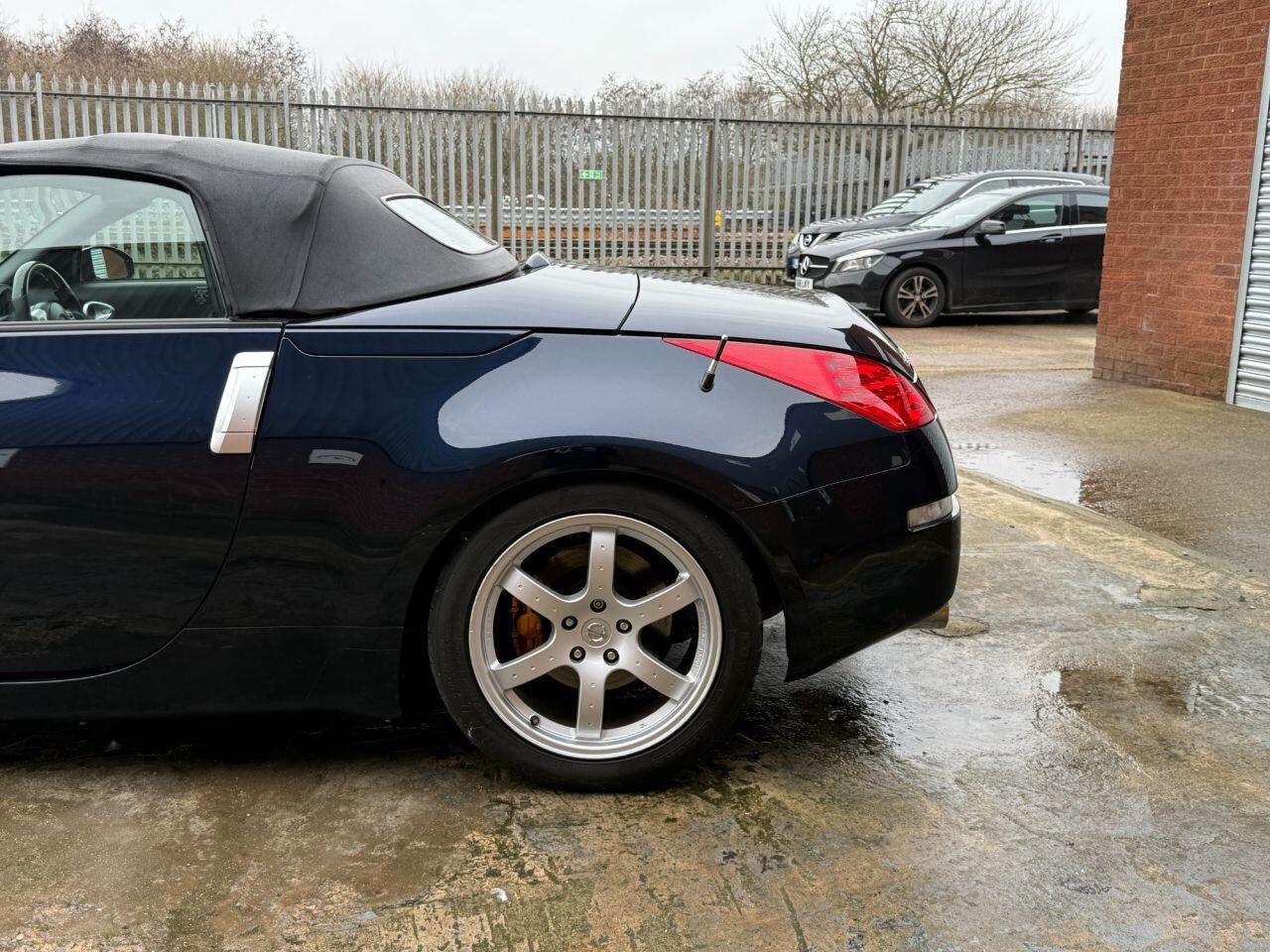 Used Nissan 350Z for sale - 77305740: Photo 8