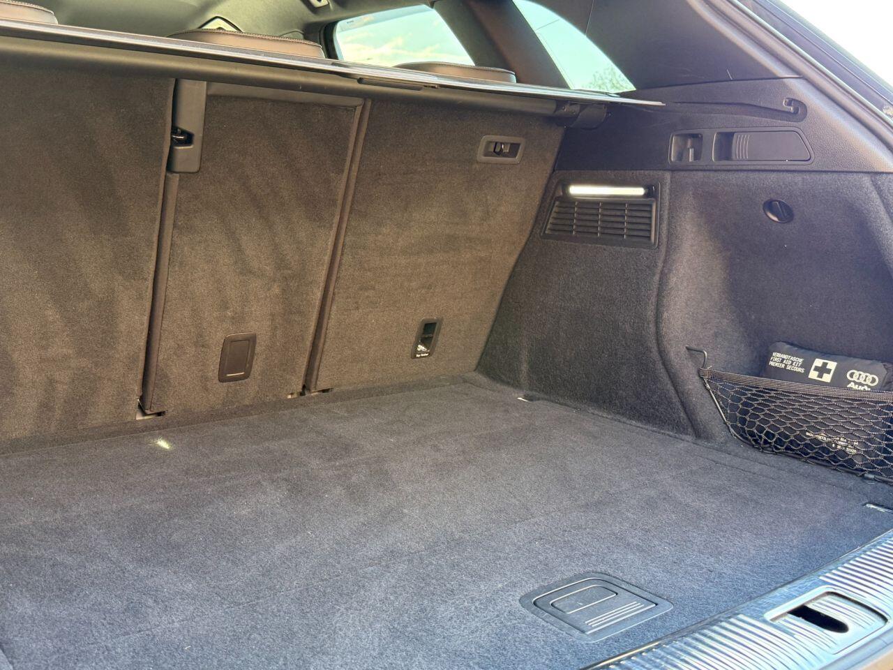 Used Audi Q5 2018 for sale - 76714817: Photo 45