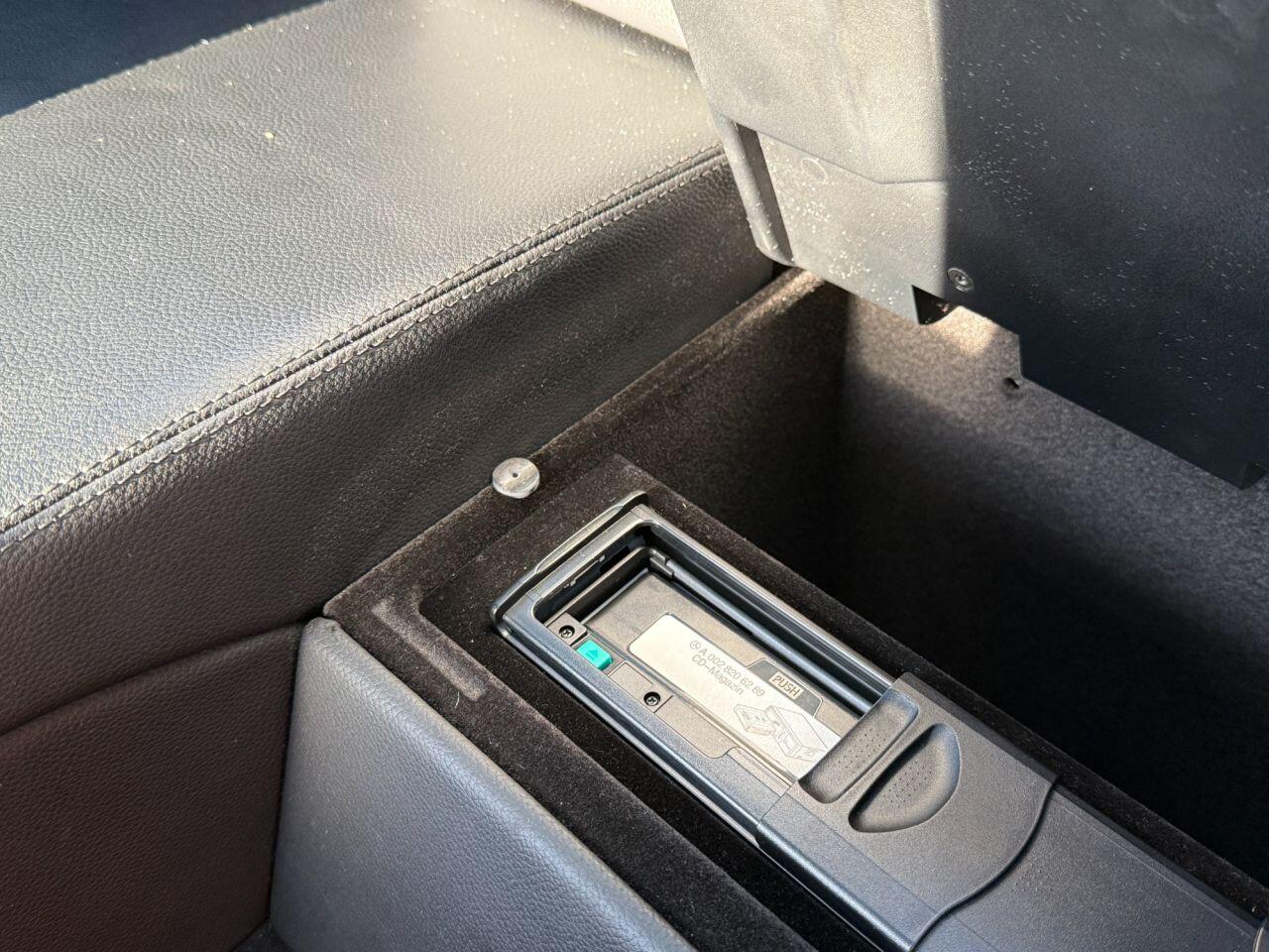 Used Mercedes-Benz S Class 2006 for sale - 76658148: Photo 57