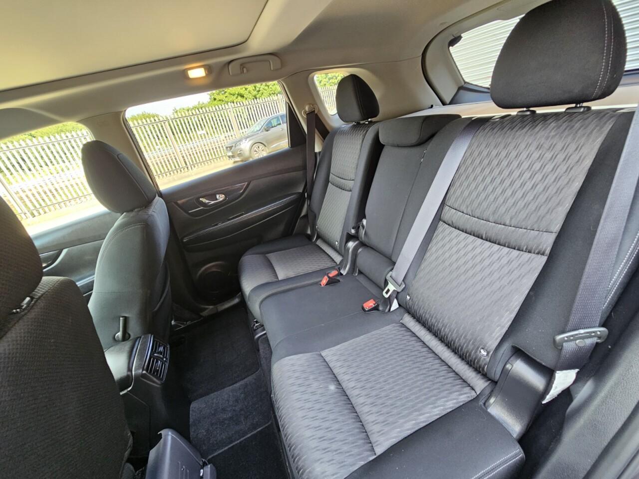 Used Nissan X-Trail for sale - 77695509: Photo 47