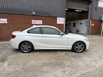 Used BMW 2 Series 2018 for sale - 77174470: Photo