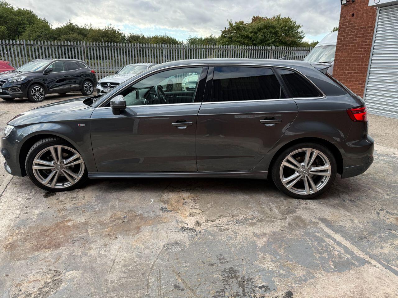 Used Audi A3 2018 for sale - 76423417: Photo 11
