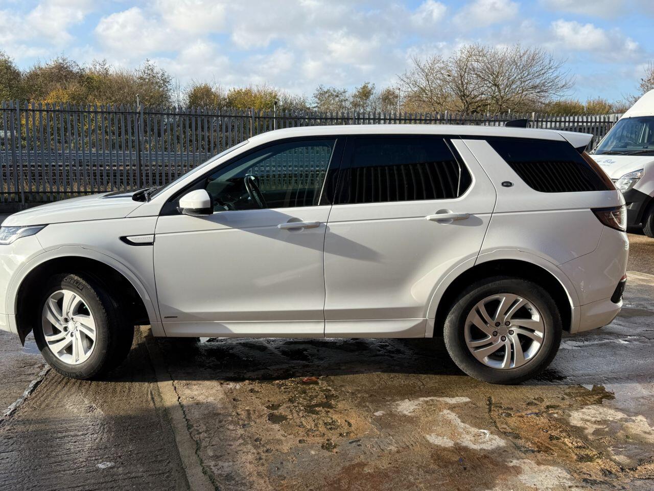 Used Land Rover Discovery Sport 2020 for sale - 76976692: Photo 7