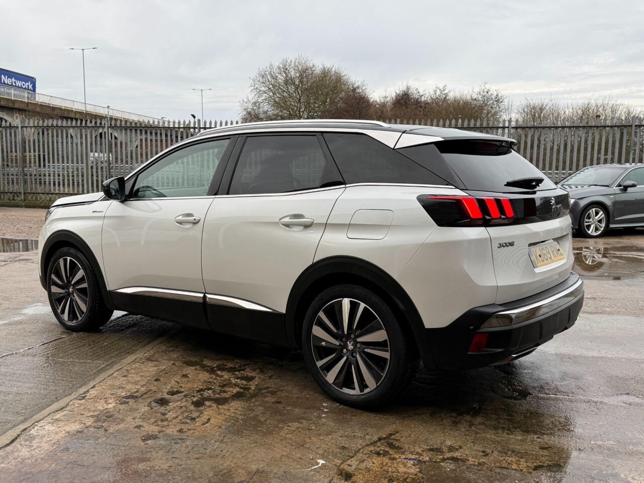 Used Peugeot 3008 2020 for sale - 77254987: Photo 12