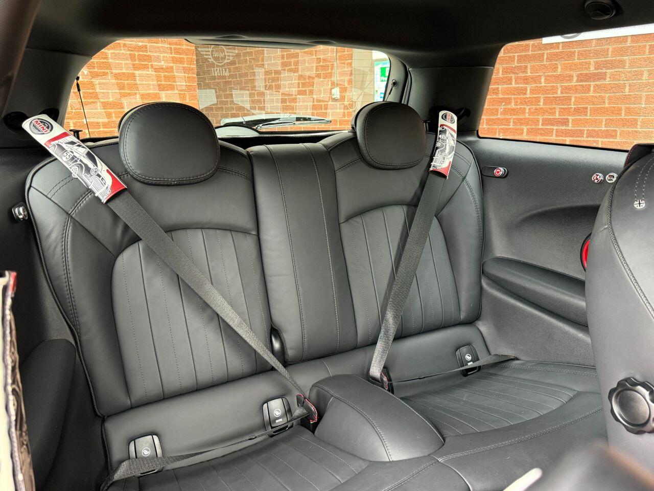 Used MINI Hatch 2019 for sale - 77575187: Photo 32