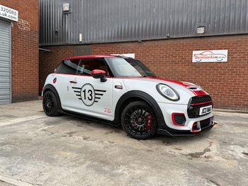 Used MINI Hatch 2019 for sale - 77575187: Photo