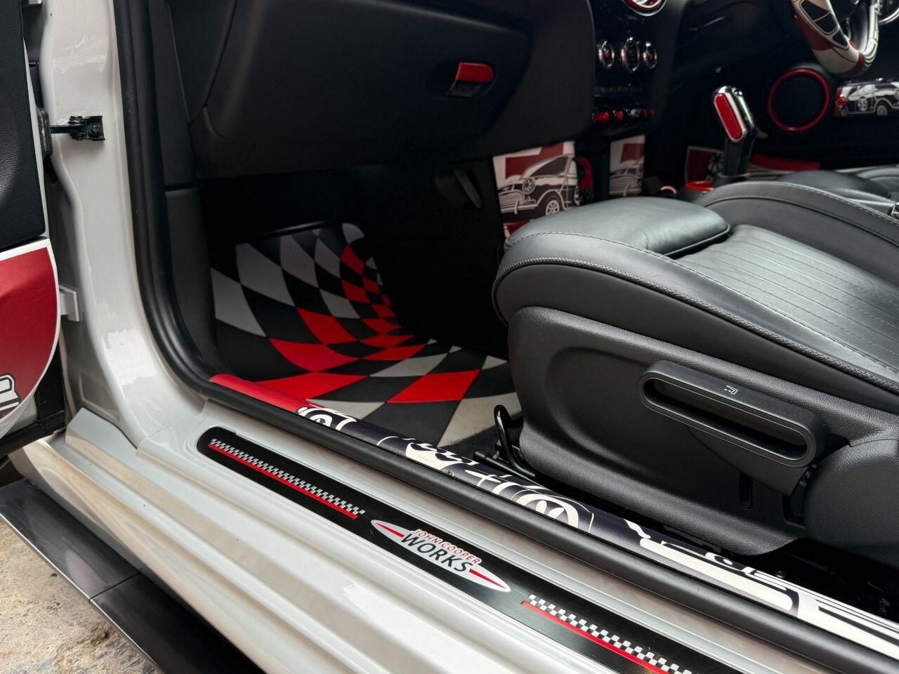 Used MINI Hatch 2019 for sale - 77575187: Photo 43