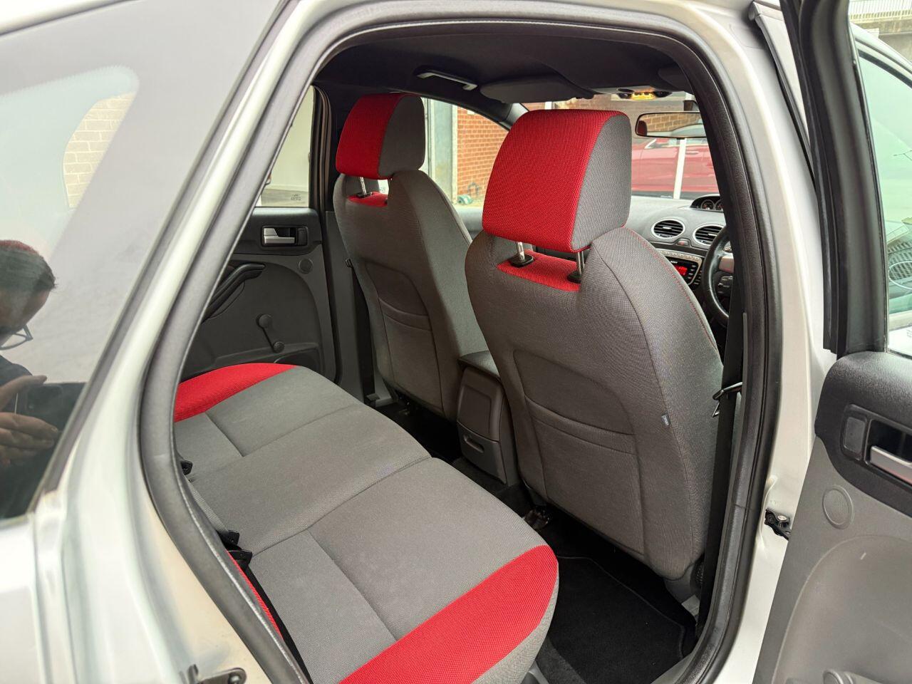 Used Ford Focus for sale - 76996436: Photo 29