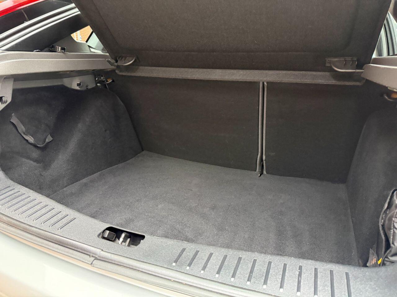 Used Ford Focus for sale - 76996436: Photo 34