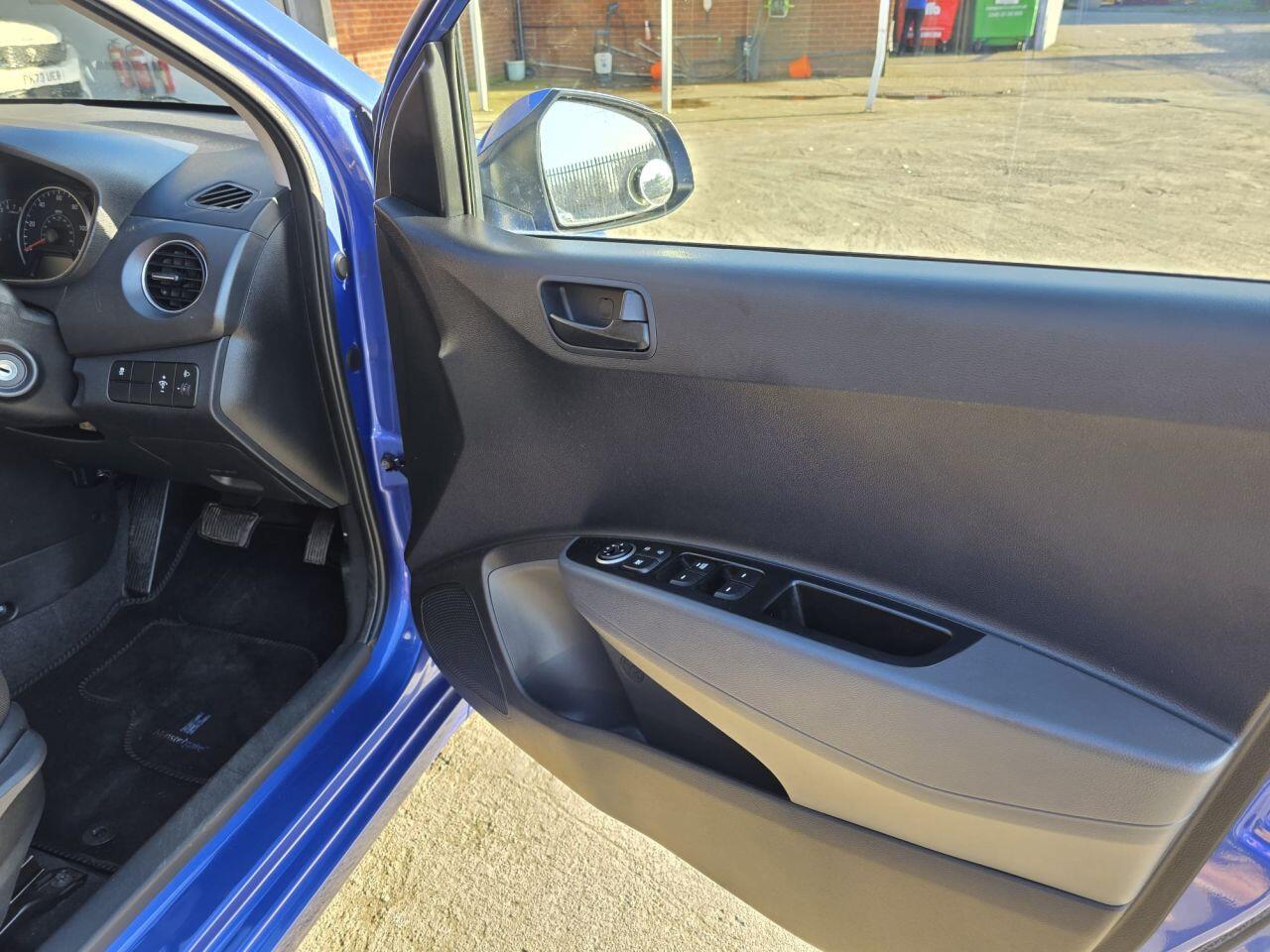 Used Hyundai i10 2019 for sale - 77883378: Photo 17