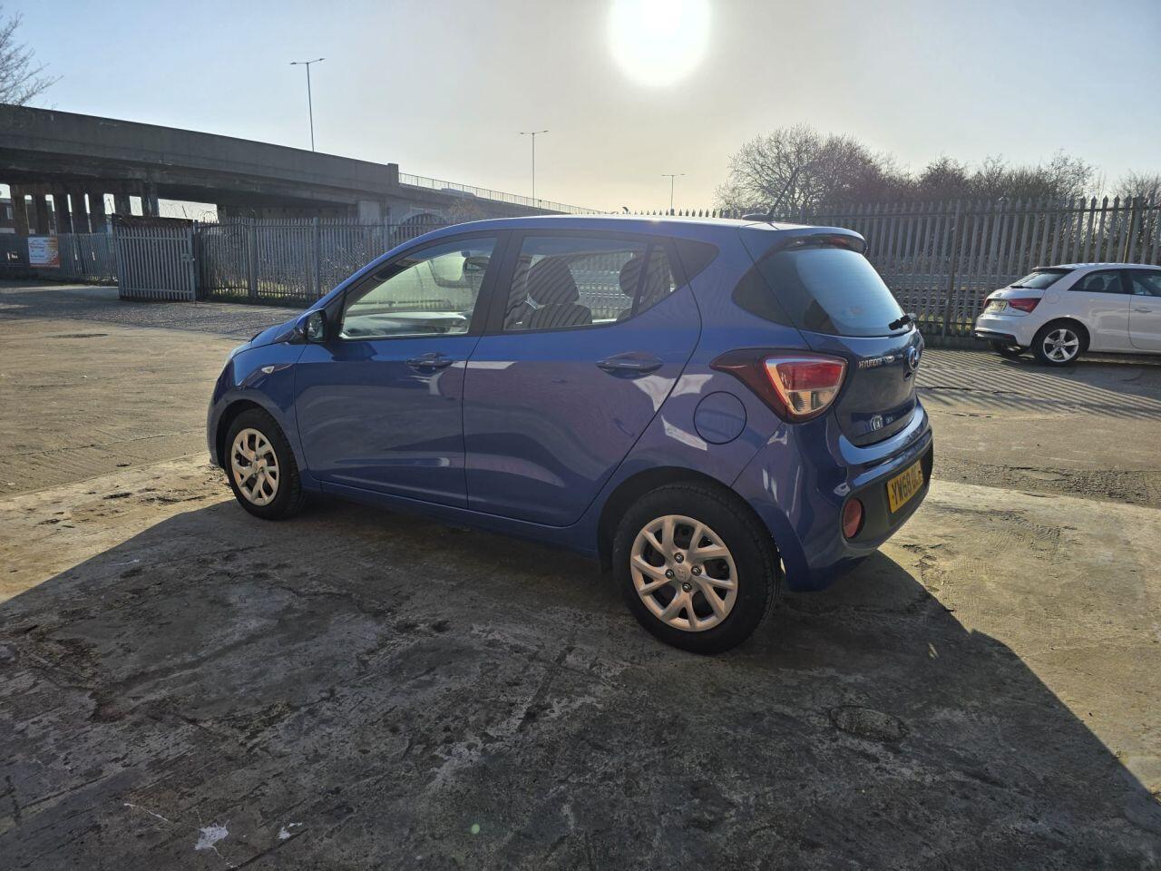 Used Hyundai i10 2019 for sale - 77883378: Photo 8