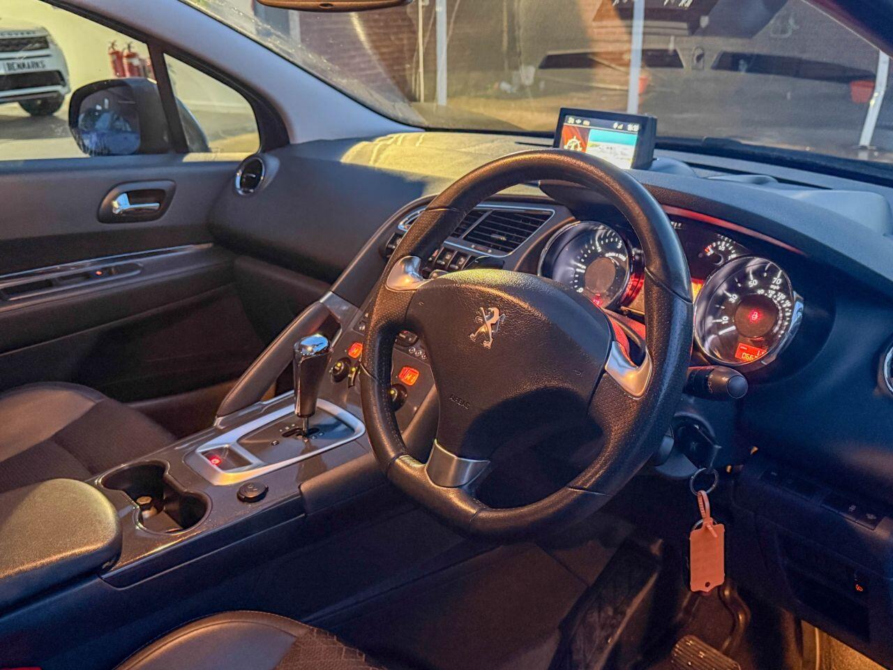 Used Peugeot 3008 2015 for sale - 76727860: Photo 12