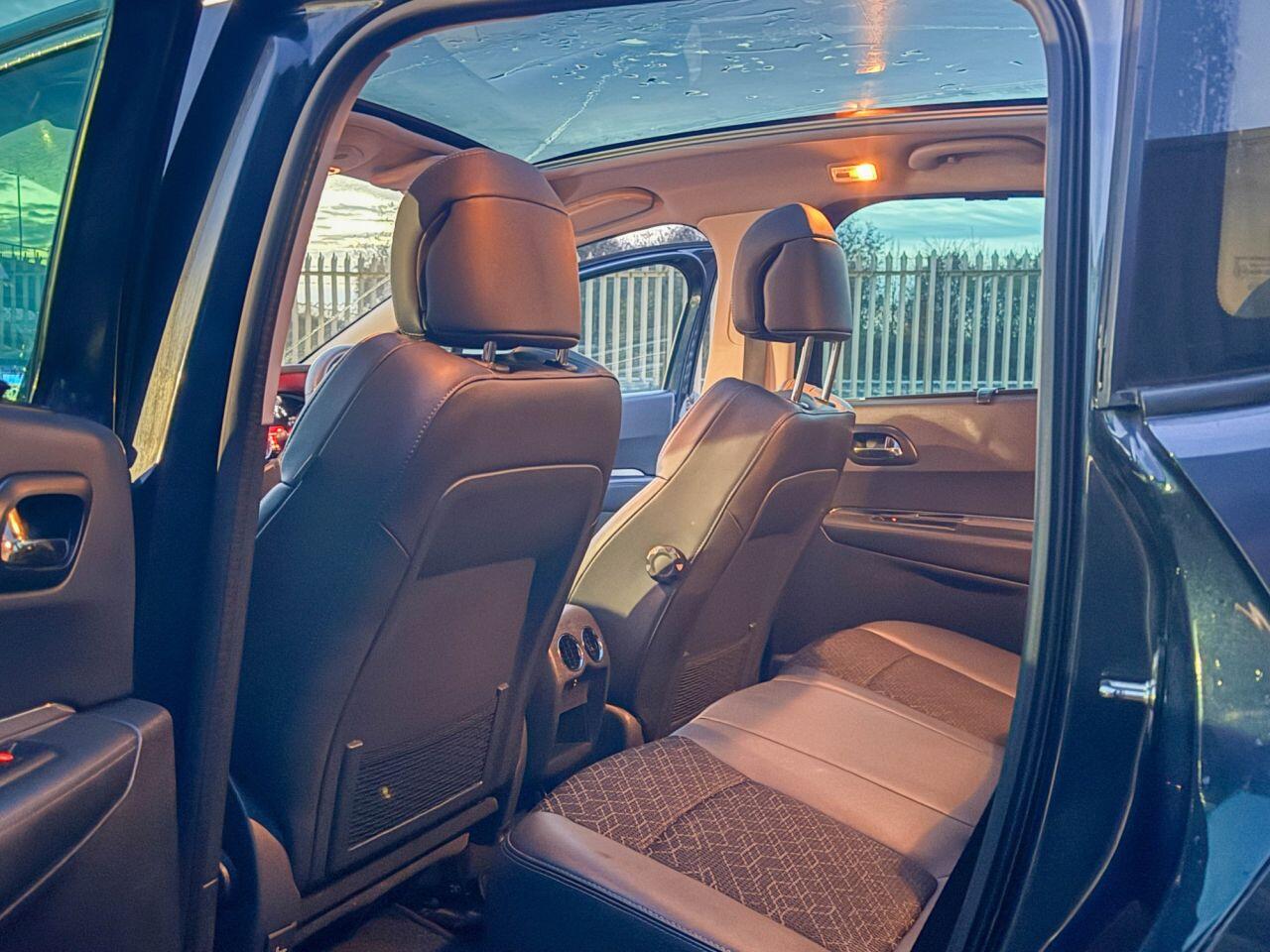 Used Peugeot 3008 2015 for sale - 76727860: Photo 28