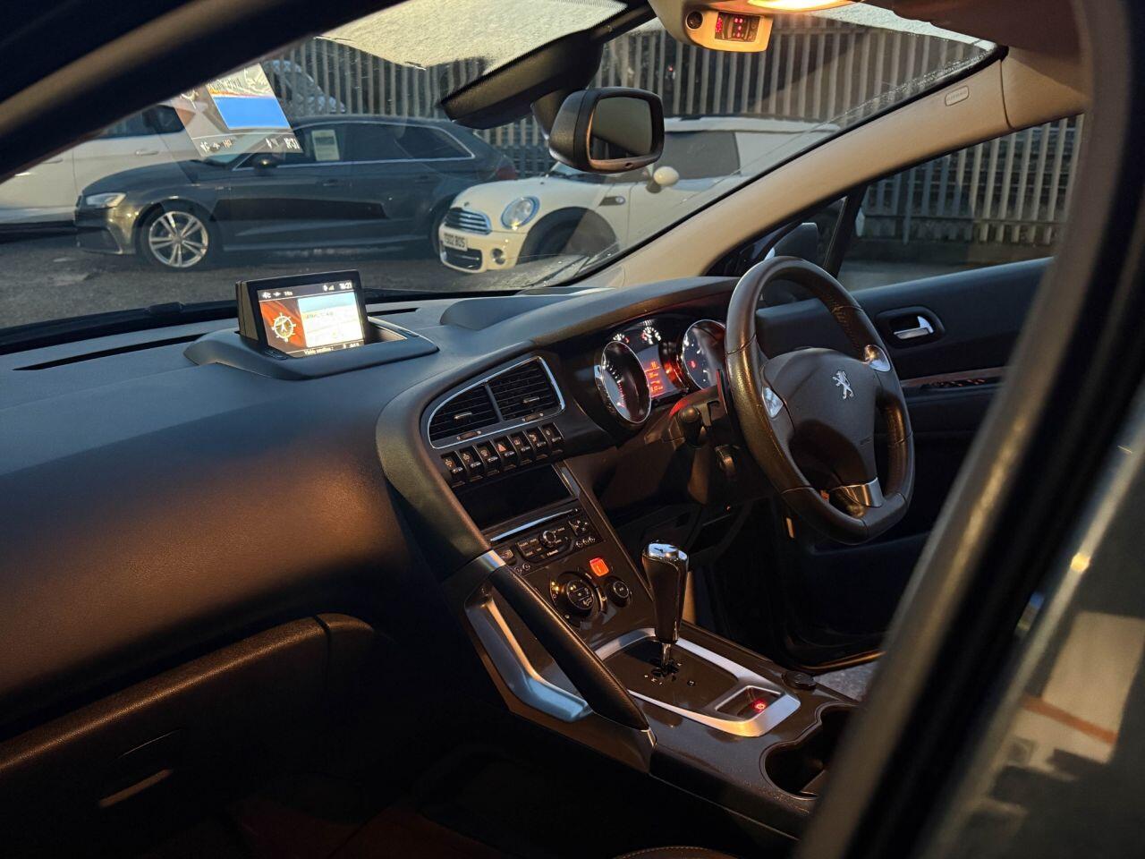 Used Peugeot 3008 2015 for sale - 76727860: Photo 32