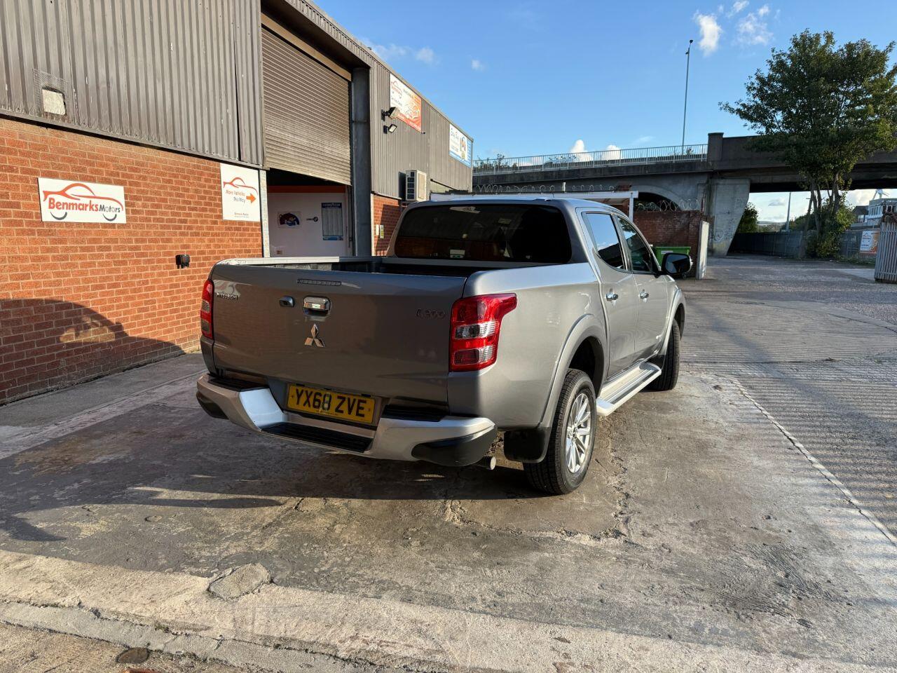 Used Mitsubishi L200 2018 for sale - 76349895: Photo 6