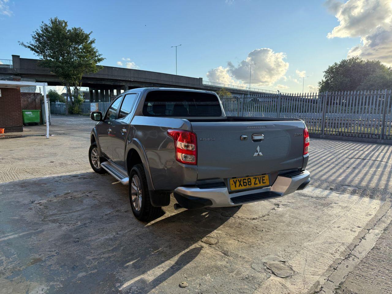 Used Mitsubishi L200 2018 for sale - 76349895: Photo 8