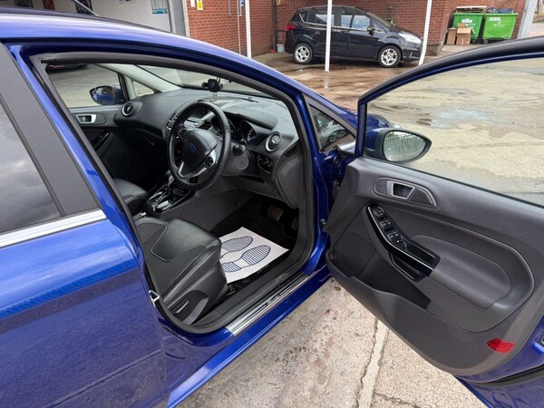 Used Ford Fiesta 2015 for sale - 76001114: Photo 11