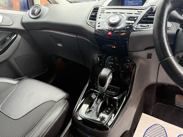 Used Ford Fiesta 2015 for sale - 76001114: Photo 16