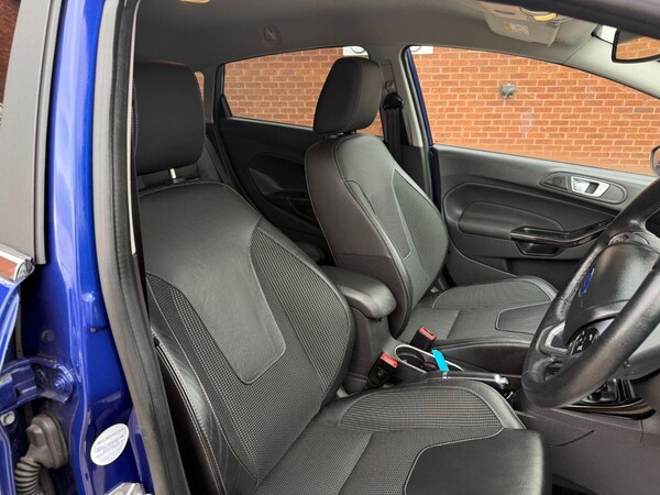 Used Ford Fiesta 2015 for sale - 76001114: Photo 18