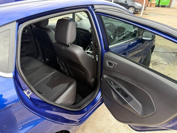 Used Ford Fiesta 2015 for sale - 76001114: Photo 19