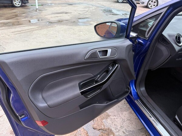 Used Ford Fiesta 2015 for sale - 76001114: Photo 25