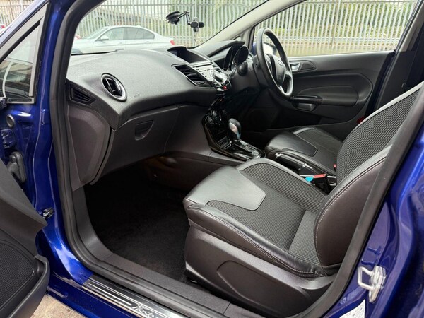 Used Ford Fiesta 2015 for sale - 76001114: Photo 26