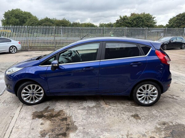 Used Ford Fiesta 2015 for sale - 76001114: Photo 8