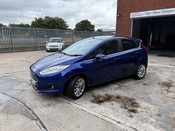 Used Ford Fiesta 2015 for sale - 76001114: Photo 9