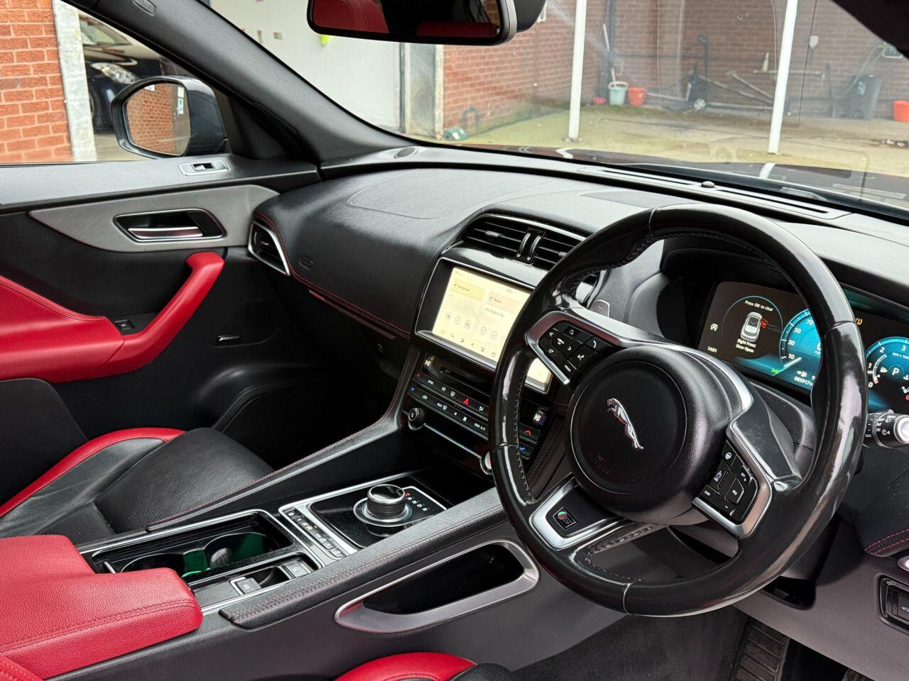 Used Jaguar F-Pace 2017 for sale - 77456036: Photo 19