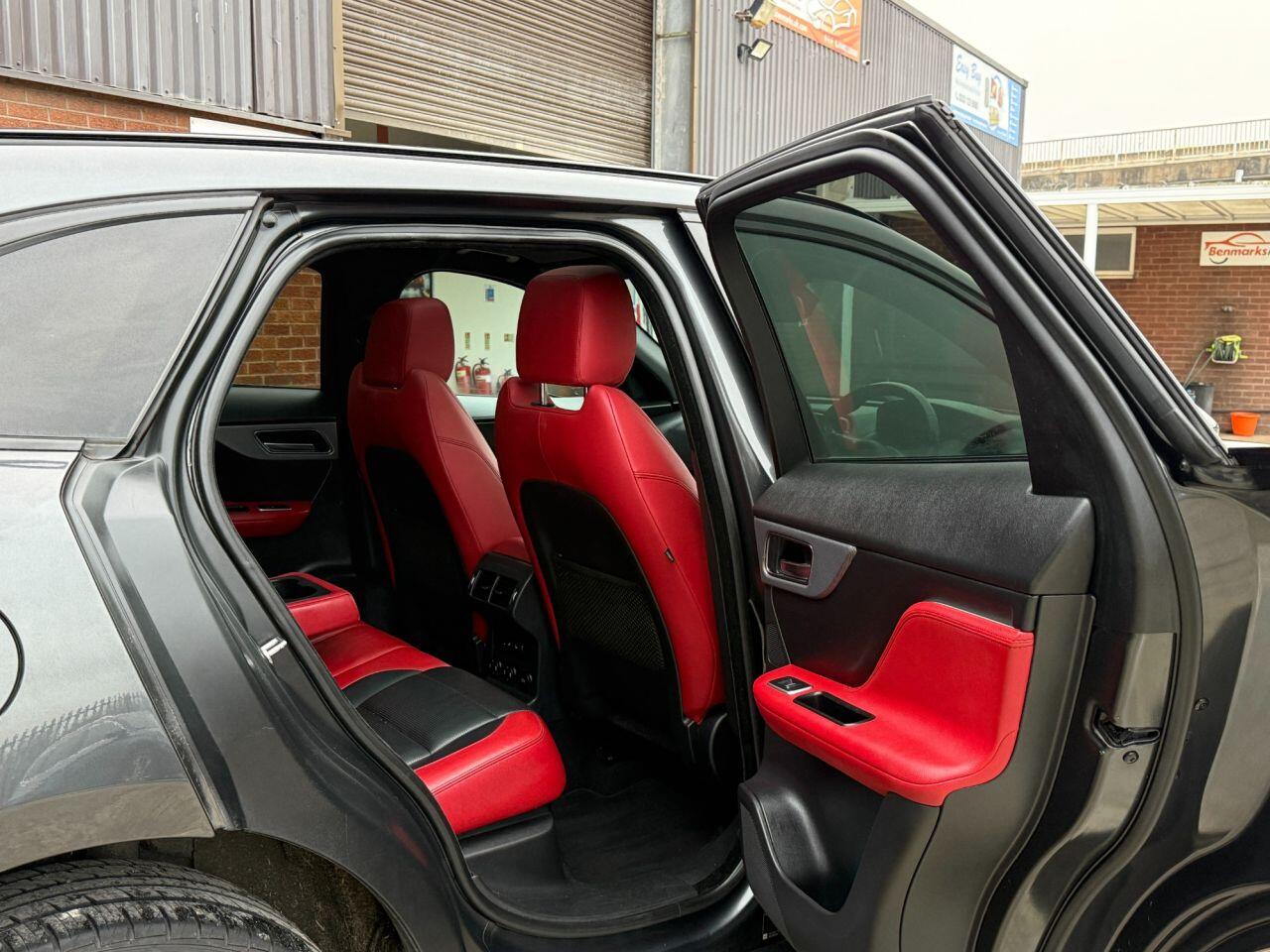 Used Jaguar F-Pace 2017 for sale - 77456036: Photo 25