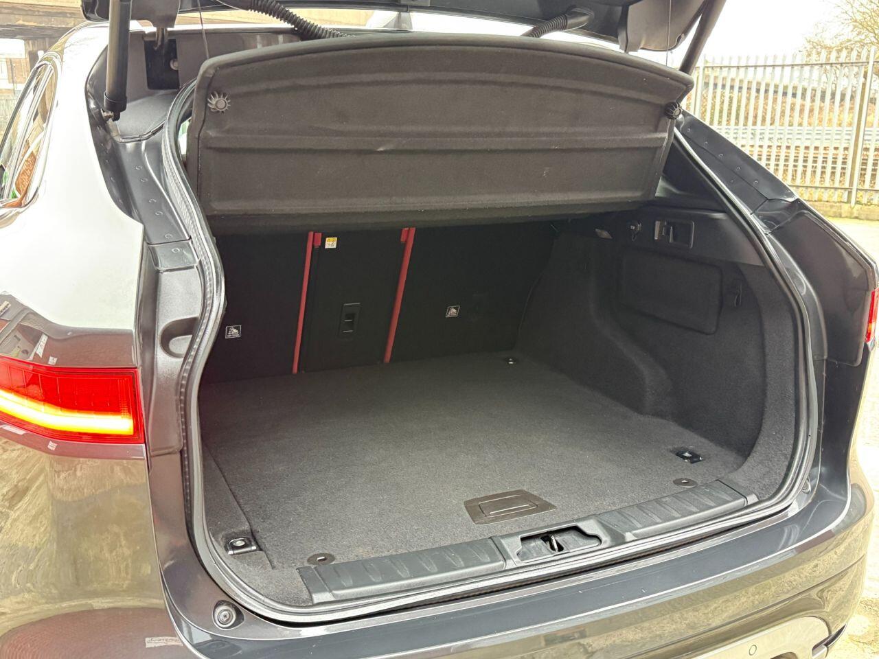 Used Jaguar F-Pace 2017 for sale - 77456036: Photo 29