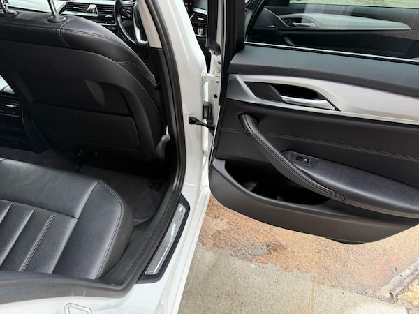 Used BMW 5 Series 2018 for sale - 75646281: Photo 29