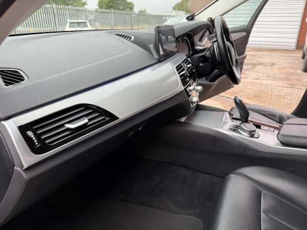 Used BMW 5 Series 2018 for sale - 75646281: Photo 38