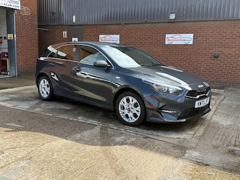 Used Kia Ceed 2021 for sale - 78957872: Photo