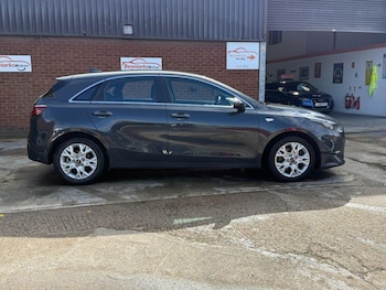 Used Kia Ceed 2021 for sale - 78957872: Photo