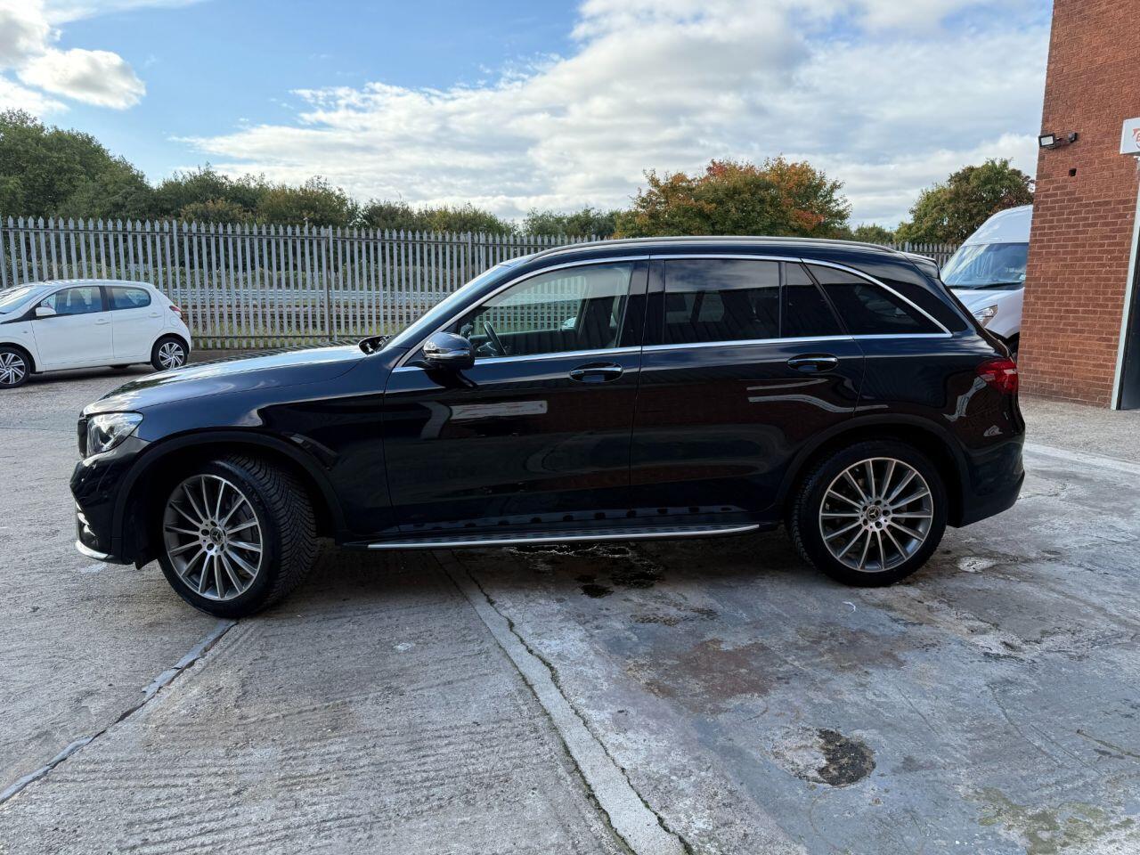 Used Mercedes-Benz GLC 2018 for sale - 76472488: Photo 10