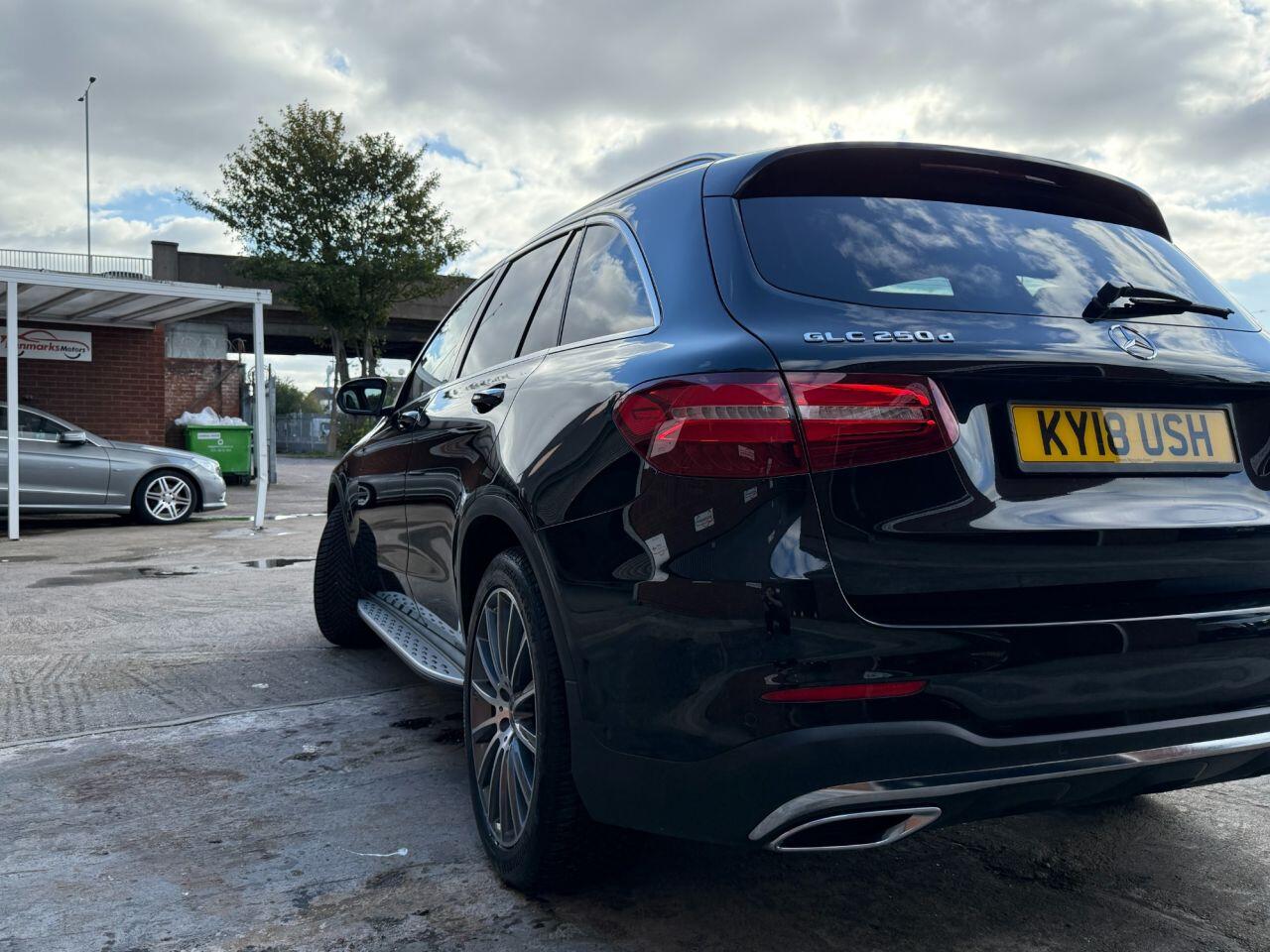 Used Mercedes-Benz GLC 2018 for sale - 76472488: Photo 17