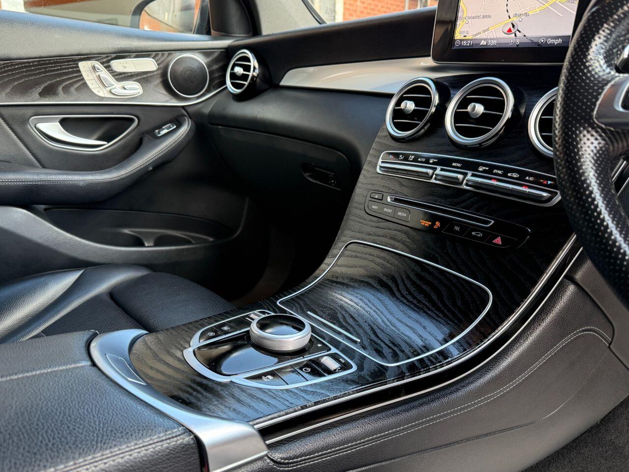 Used Mercedes-Benz GLC 2018 for sale - 76472488: Photo 23