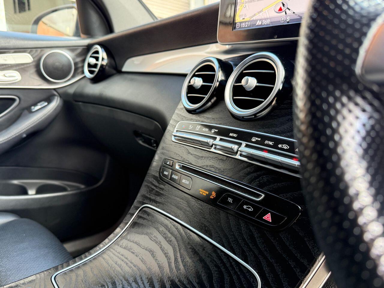 Used Mercedes-Benz GLC 2018 for sale - 76472488: Photo 24