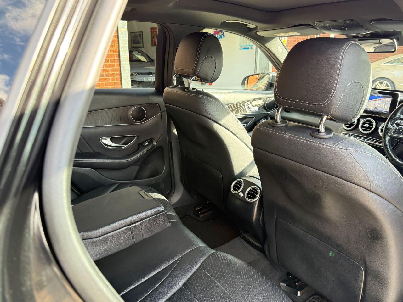 Used Mercedes-Benz GLC 2018 for sale - 76472488: Photo 35