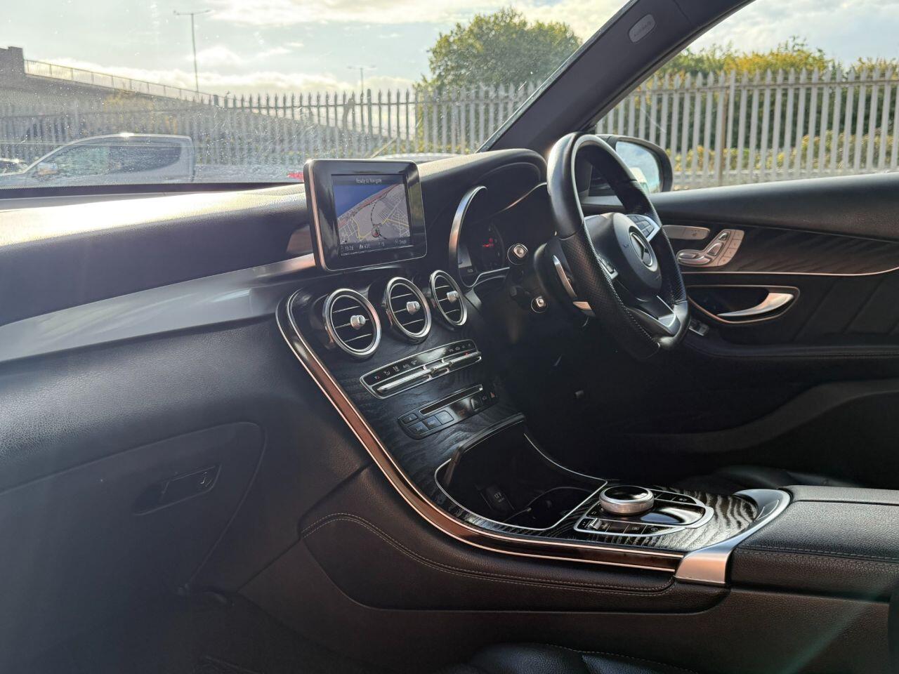 Used Mercedes-Benz GLC 2018 for sale - 76472488: Photo 51